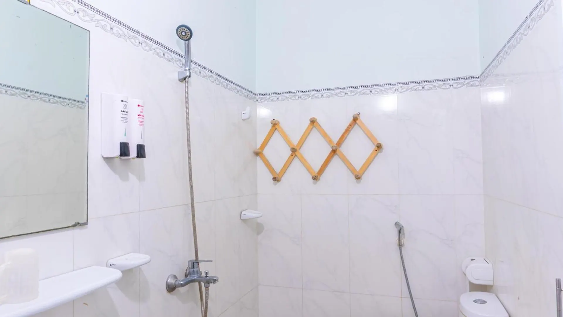 Tuyet Lan Hotel Vung Tau 2*,